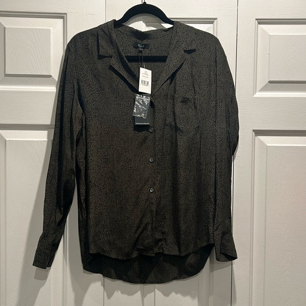 NWT Rails Olive Speckled Button Down Top, Size Large
